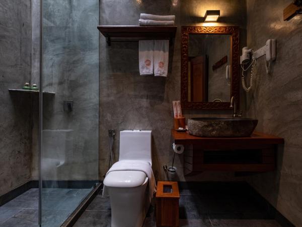 Ipoh Bali Hotel : photo 6 de la chambre chambre double supérieure avec douche à effet pluie - vue sur jardin