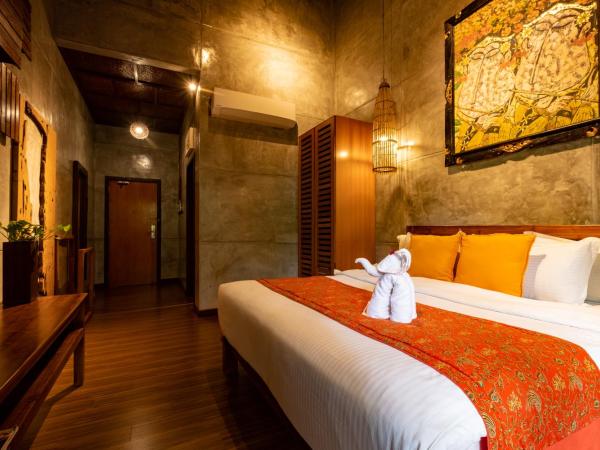 Ipoh Bali Hotel : photo 4 de la chambre chambre double supérieure avec douche à effet pluie - vue sur jardin