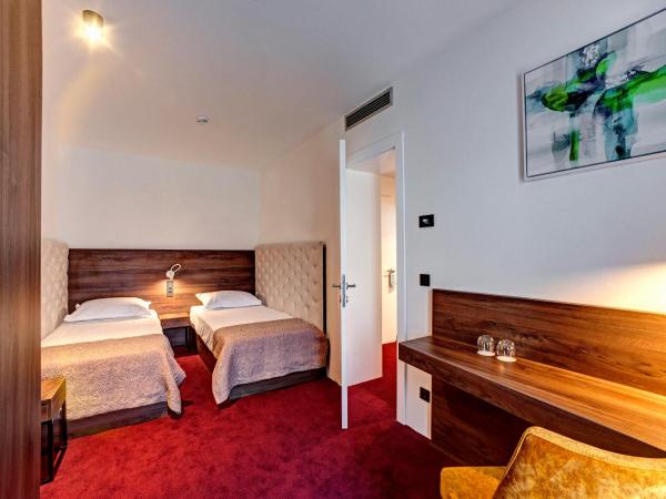 Hotel Scala d'Oro : photo 3 de la chambre chambre familiale avec balcon