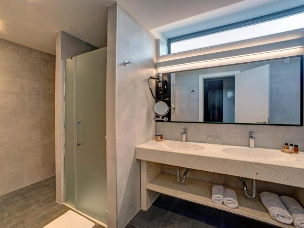 Hotel Scala d'Oro : photo 5 de la chambre chambre familiale avec balcon