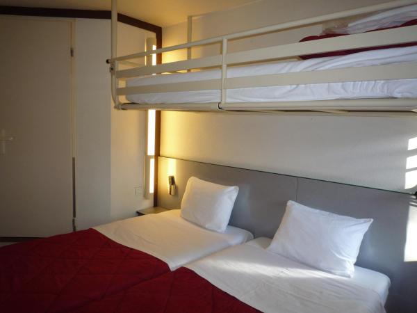 Première Classe Valence Sud : photo 10 de la chambre chambre triple avec 3 lits simples