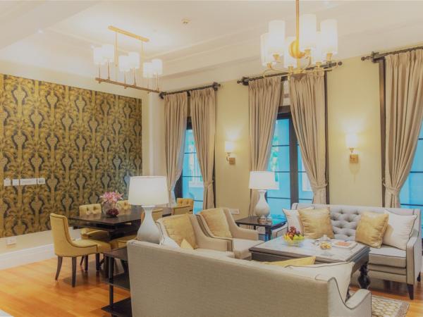 Taj Connemara, Chennai : photo 2 de la chambre suite coloniale avec navette aéroport aller-retour et plus