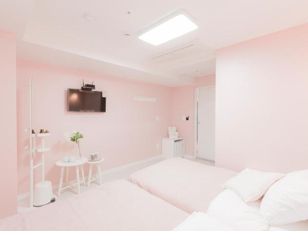 MJ Stay 2 : photo 3 de la chambre chambre triple standard