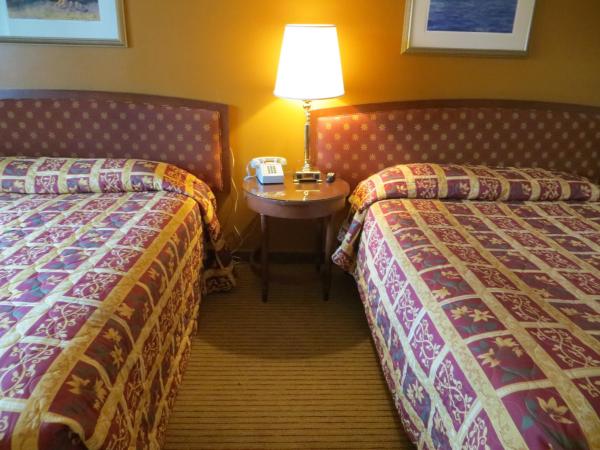 Cameo Motel - Portland : photo 7 de la chambre chambre 2 lits queen-size - non-fumeurs