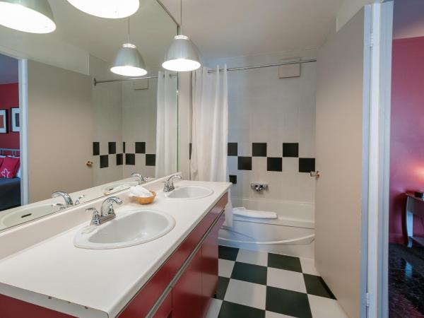 Hotel & Suites Monte-Cristo : photo 6 de la chambre suite lit king-size