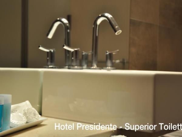 Hotel Solans Presidente : photo 5 de la chambre chambre double supérieure