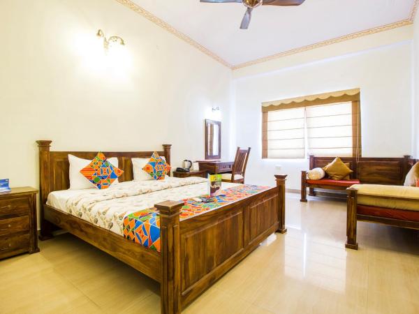 Hotel Raj Kothi Jaipur airport : photo 5 de la chambre suite