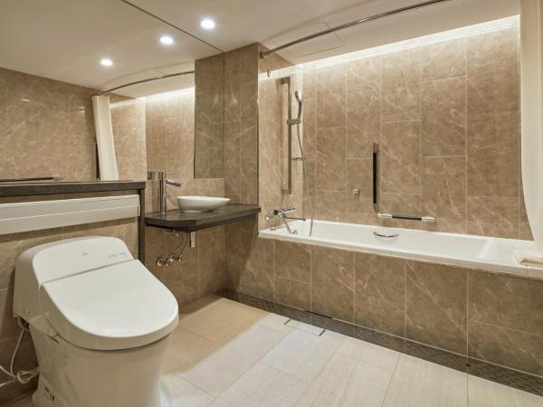 Keio Plaza Hotel Tokyo : photo 6 de la chambre chambre lits jumeaux deluxe - accessible aux personnes à mobilité réduite - non-fumeurs