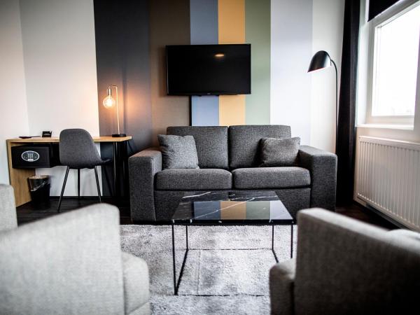 201 Hotel : photo 6 de la chambre petite suite familiale