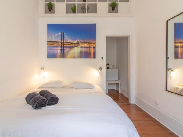 Party Zone : photo 10 de la chambre chambre double avec salle de bains commune