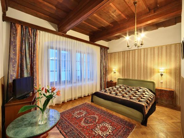 Hotel Konvice : photo 1 de la chambre chambre quadruple supérieure