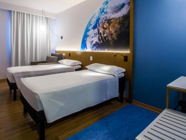 Hotel Euro Suíte Curitiba Batel By Nacional Inn : photo 1 de la chambre chambre lits jumeaux supérieure
