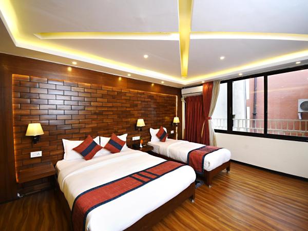 Hotel Jampa : photo 2 de la chambre suite avec balcon - navette aéroport aller ou retour gratuite