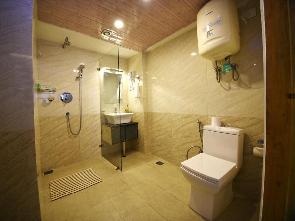 Hotel Jampa : photo 5 de la chambre chambre double deluxe - navette aéroport aller ou retour gratuite