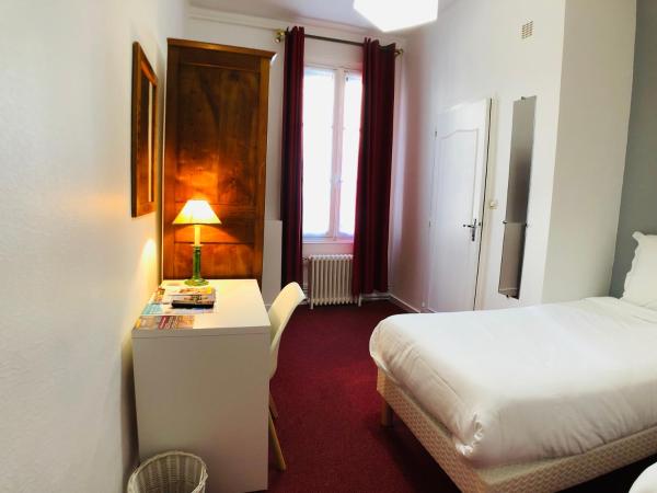 Cit'Hotel Le Volney : photo 2 de la chambre chambre lits jumeaux standard