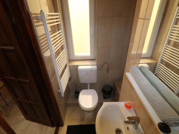 Rózsa Apartmanház : photo 8 de la chambre appartement 1 chambre