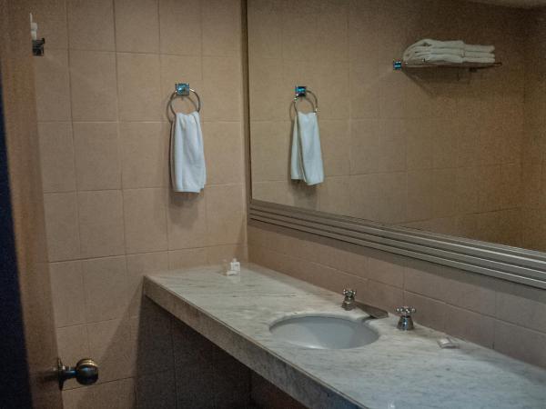 Hotel Fenix : photo 2 de la chambre chambre standard