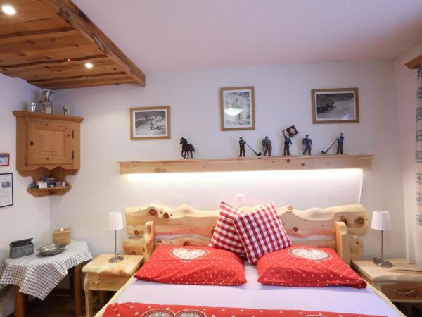 B&B Stiffler-Huus : photo 3 de la chambre chambre double ou lits jumeaux avec salle de bains privative