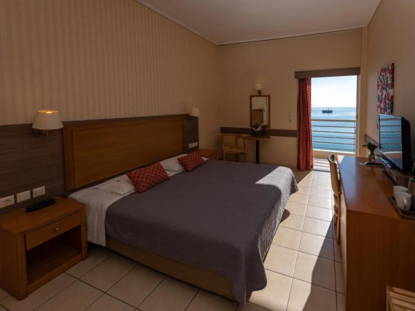 Hotel Ostria : photo 3 de la chambre chambre double deluxe - vue sur mer