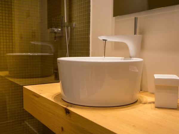 Plebis - B&B in Sicilia nel centro storico di Catania : photo 6 de la chambre chambre double avec terrasse