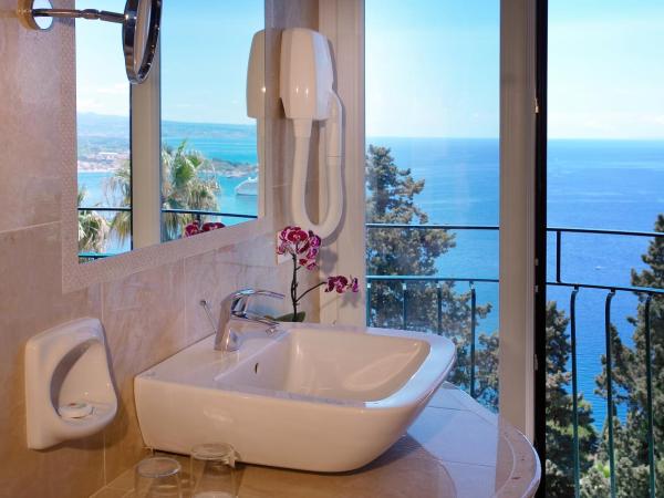 Hotel Villa Belvedere : photo 8 de la chambre chambre double ou lits jumeaux - vue sur mer
