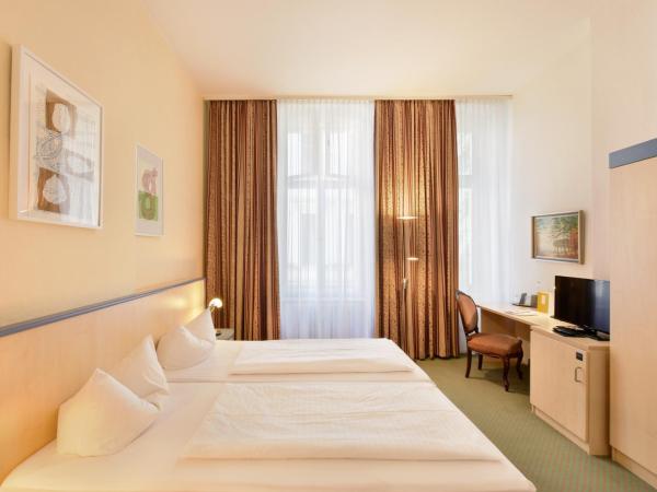 Hotel Tiergarten Berlin : photo 8 de la chambre chambre double