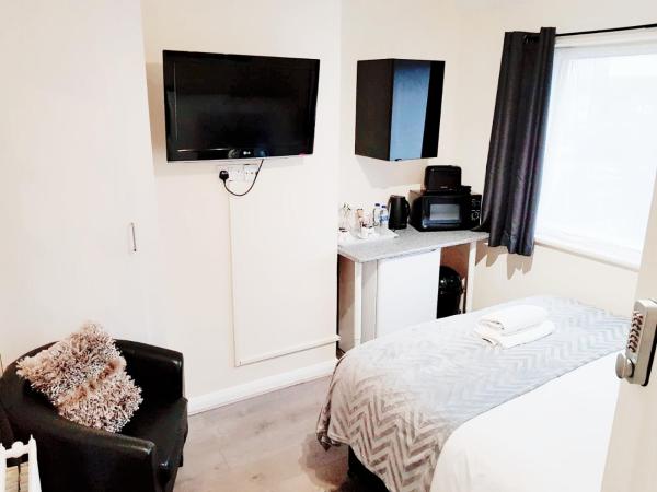 The 22 : photo 5 de la chambre chambre double ou lits jumeaux - vue sur jardin