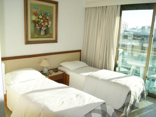 TIFFANYS IPANEMA FLATs : photo 9 de la chambre appartement 2 chambres