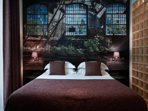 Hotel Verlaine : photo 4 de la chambre suite atelier - annexe