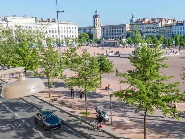 MiHotel Bellecour : photo 1 de la chambre suite exécutive « hyggelig »