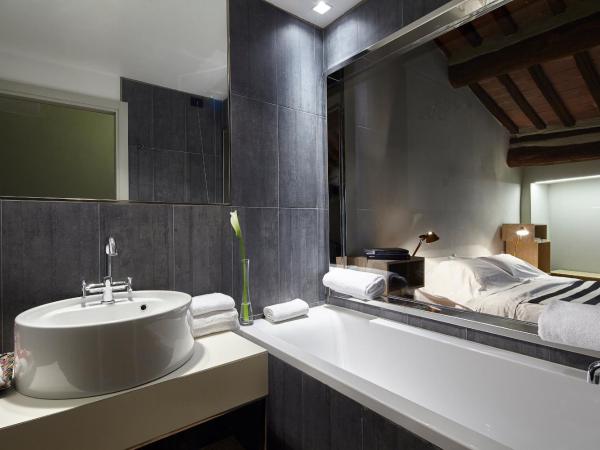 Palazzetto Rosso - Art Hotel : photo 10 de la chambre suite junior