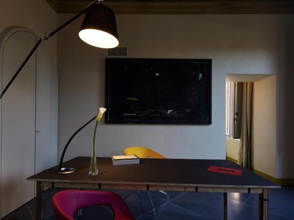 Palazzetto Rosso - Art Hotel : photo 4 de la chambre suite panoramique