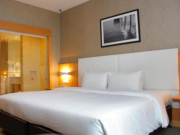 Holiday Villa Johor Bahru City Centre : photo 3 de la chambre chambre super lit king-size de luxe