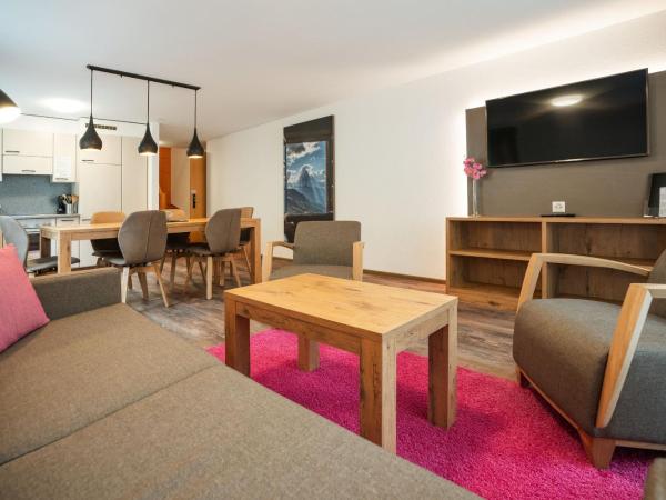 Apartments Patricia : photo 4 de la chambre appartement 2 chambres avec balcon