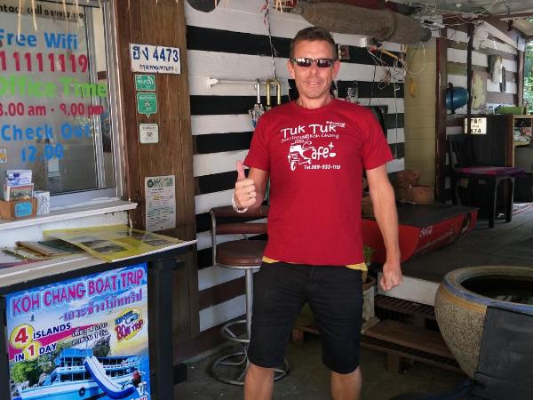 Tuk Tuk Guesthouse : photo 3 de la chambre bungalow familial