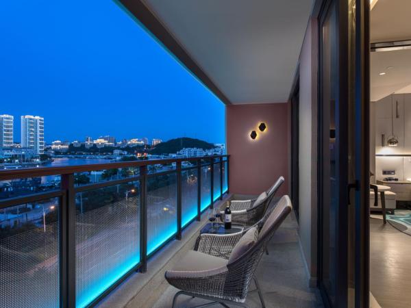 Wingate by Wyndham Sanya Luhuitou : photo 3 de la chambre deluxe king suite with harbour view - non-smoking