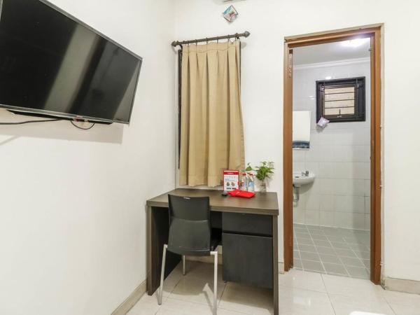Cozy Residence Muwardi : photo 5 de la chambre chambre double Économique