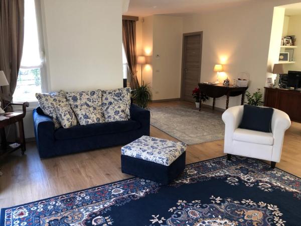 Relais Dei Mandorli : photo 8 de la chambre chambre triple avec salle de bains privative