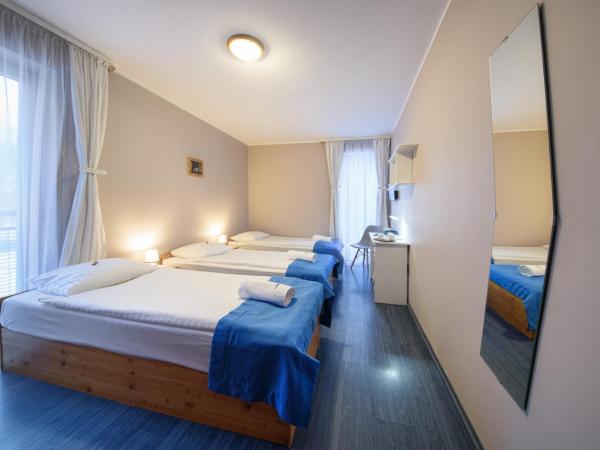 Hotel Nowa Panorama : photo 6 de la chambre chambre triple