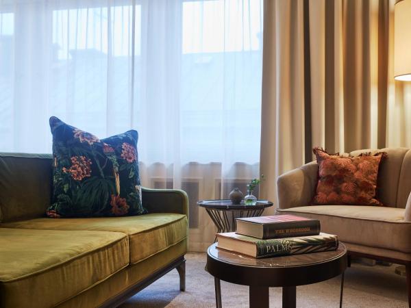 Bank Hotel, a Member of Small Luxury Hotels : photo 3 de la chambre hébergement elegant exceptional avec baignoire