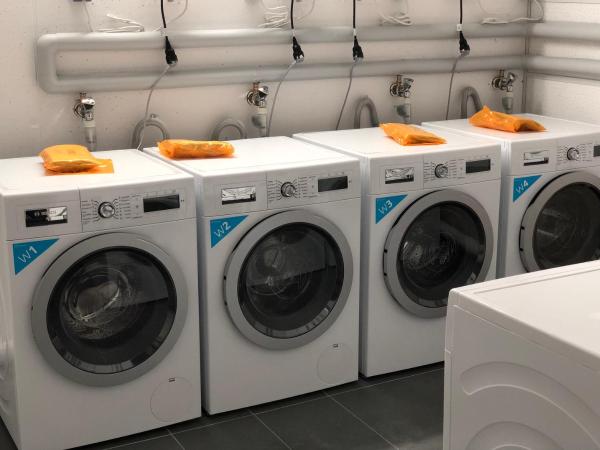 Premium Apartment München Messe : photo 5 de la chambre suite avec balcon