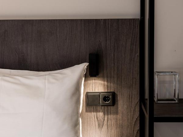 Sandton Eindhoven Centre : photo 5 de la chambre chambre triple ou quadruple confort