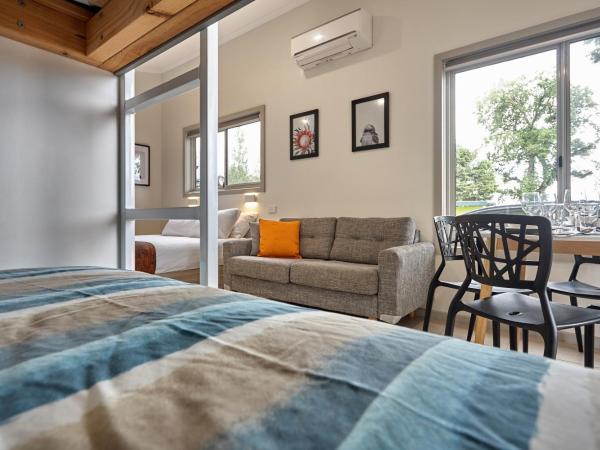 BIG4 Launceston Holiday Park : photo 6 de la chambre villa standard