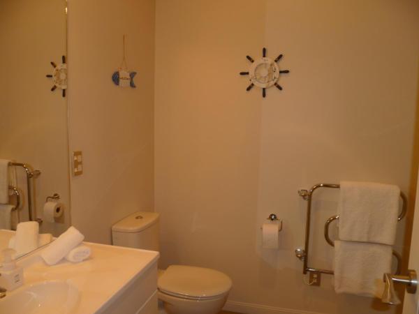 Bellarosa B&B : photo 3 de la chambre chambre lit king-size ou lits jumeaux deluxe - vue sur jardin