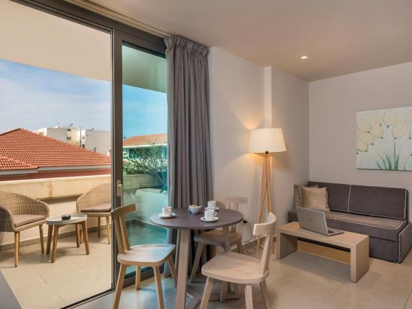 Trianon Luxury Apartments & Suites : photo 5 de la chambre appartement 1 chambre standard