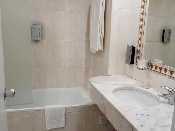 Hotel Monaco : photo 8 de la chambre chambre double