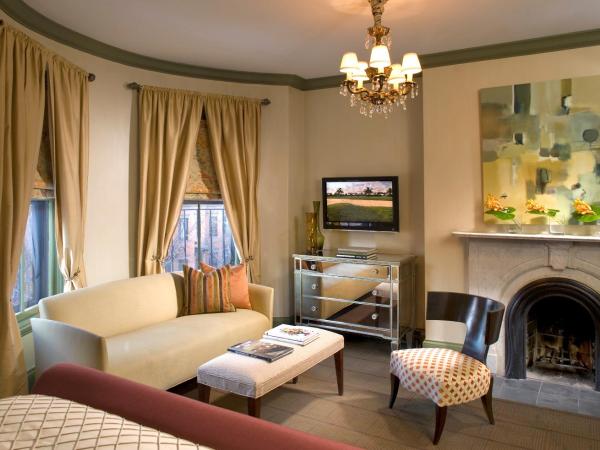 Clarendon Square : photo 4 de la chambre chambre lit queen-size deluxe