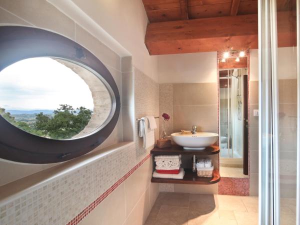 Agriturismo Il Vecchio Mandorlo : photo 9 de la chambre appartement supérieur 2 chambres avec balcon