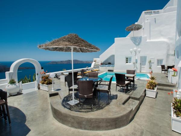 Nomikos Villas : photo 1 de la chambre appartement traditionnel près de la piscine