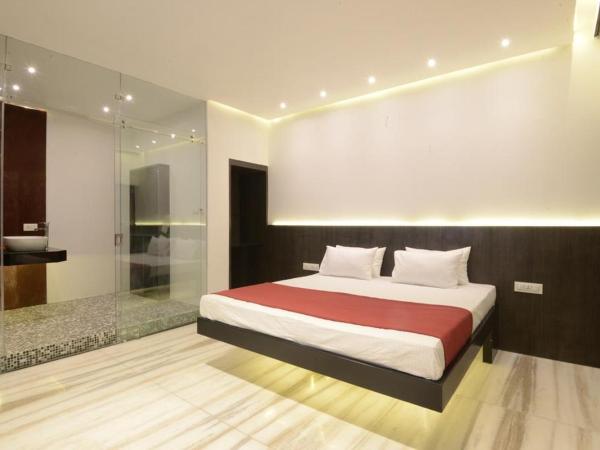 THC Backpackers jodhpur : photo 8 de la chambre chambre lit king-size avec balcon